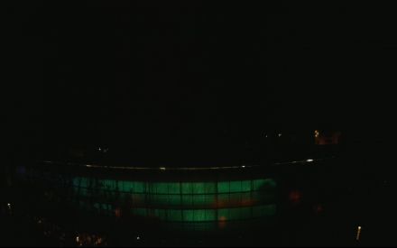 Wetter Kamera - Bild etwa 2MB.Entfernung zum hohen Haus (Exzenterhaus) 740m.Häuser hinter den Bahngleisen 150m.Das Wetter Bild wird alle 3 Minuten aktualisiert.