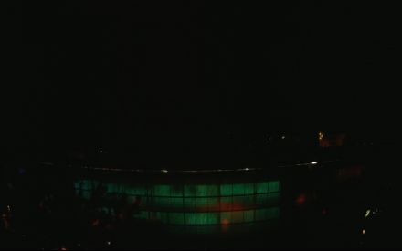 Wetter Kamera - Bild etwa 2MB.Entfernung zum hohen Haus (Exzenterhaus) 740m.Häuser hinter den Bahngleisen 150m.Das Wetter Bild wird alle 3 Minuten aktualisiert.